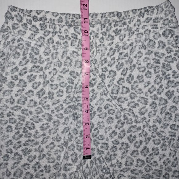 AMERICAN EAGLE OUTFITTERS ANIMAL PRINT JOGGERS STYLE LOUNGE PANTS - Picture 3 of 14
